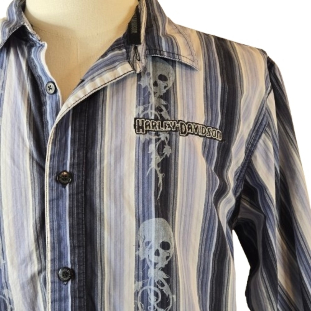 Harley-Davidson 2005 Skull Embroidered Blue Striped Button-Up Shirt Large